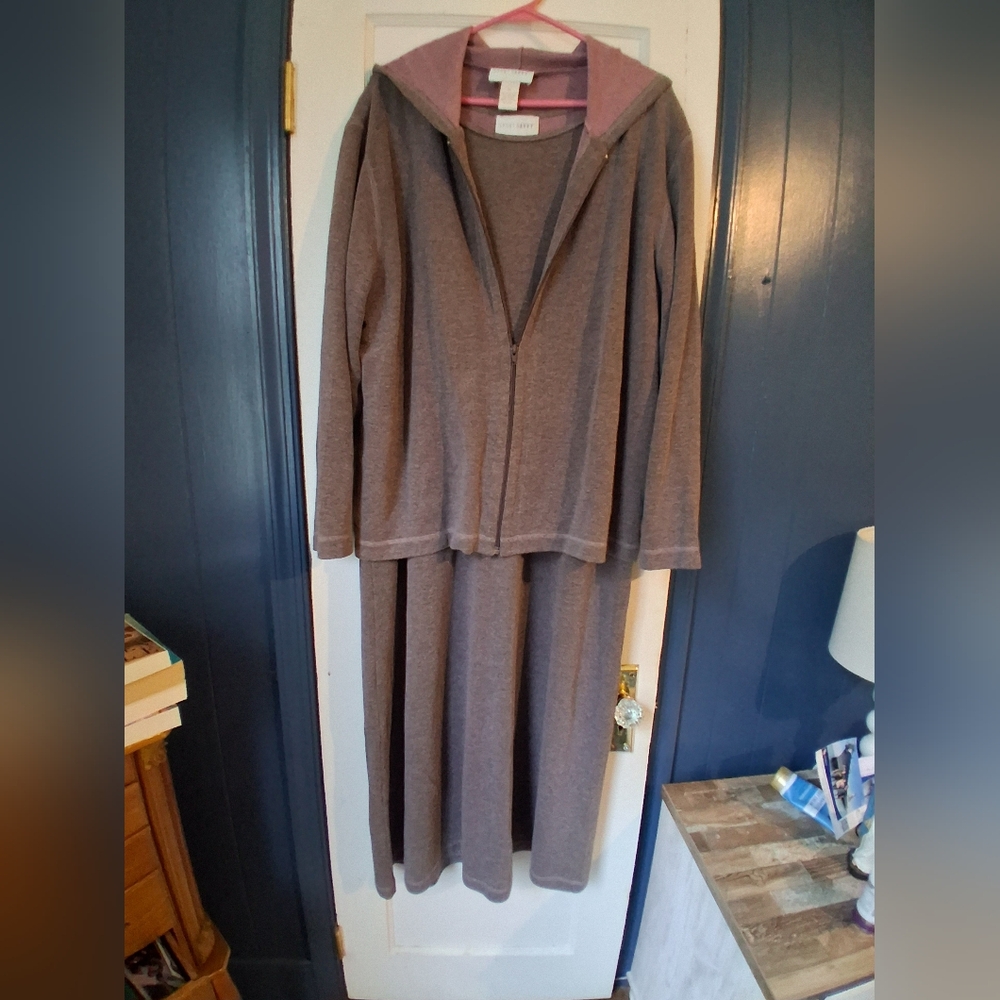 Gray Hooded Women's Dress Set